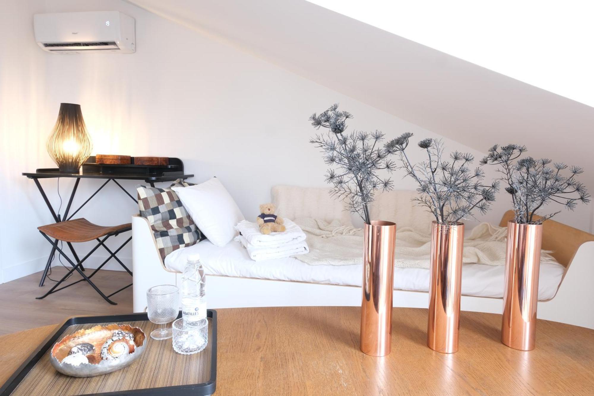 Bed And Breakfast Shandita Merignac  Exterior photo