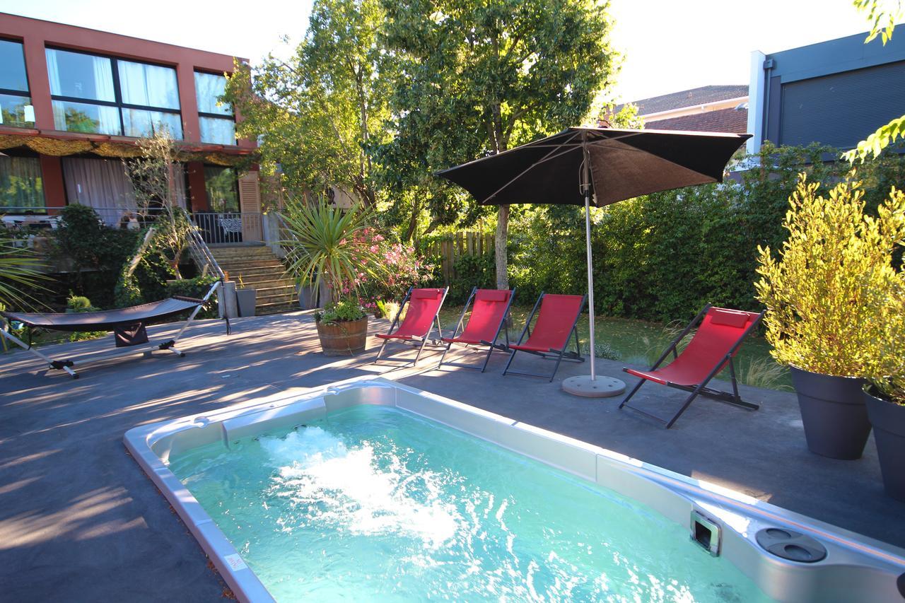 Bed And Breakfast Shandita Merignac  Exterior photo